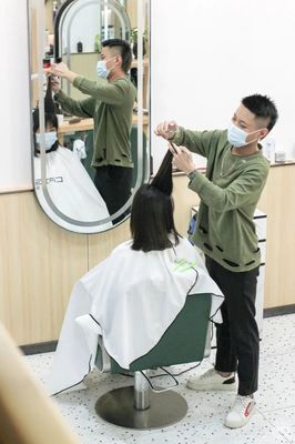石岐果李李美發(fā) 專業(yè)造型，釋放魅力，超值體驗(yàn)等你來